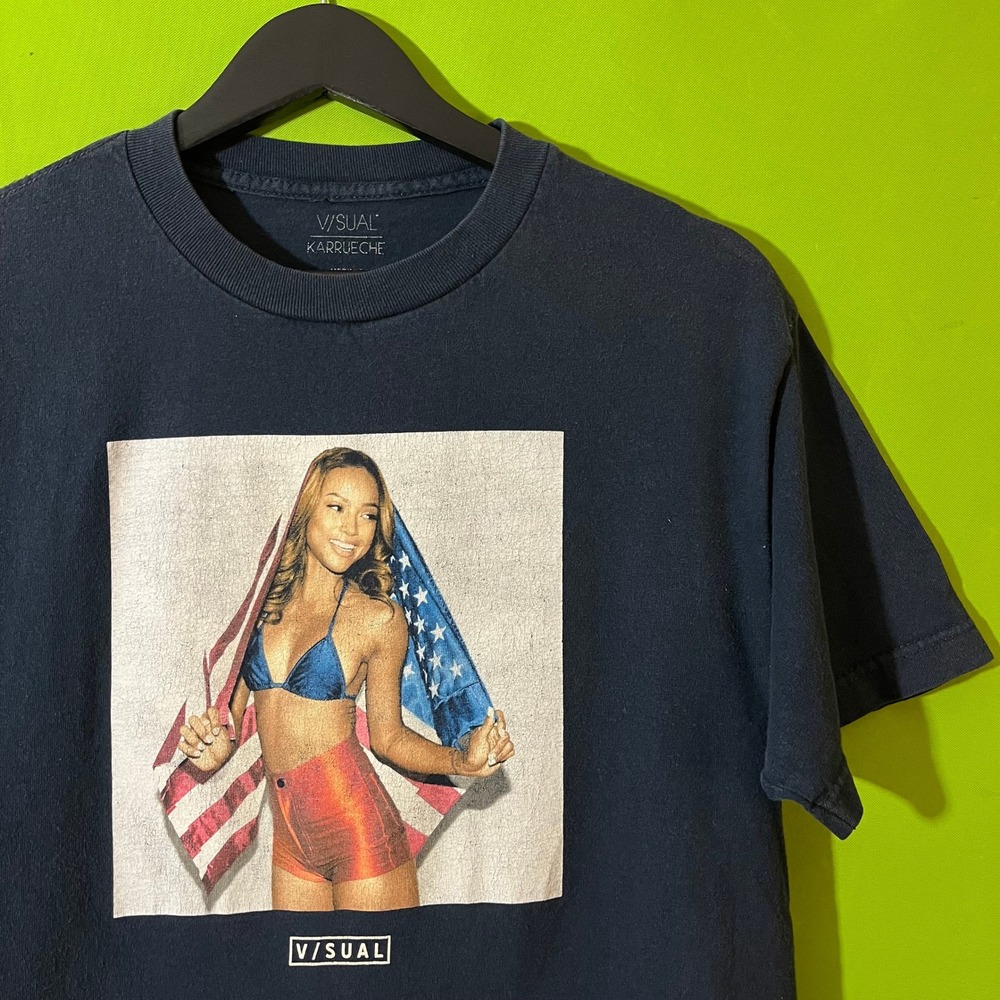 Visual by Van Styles Karrueche Tran American Flag Graphic T-Shirt Navy Blue Med